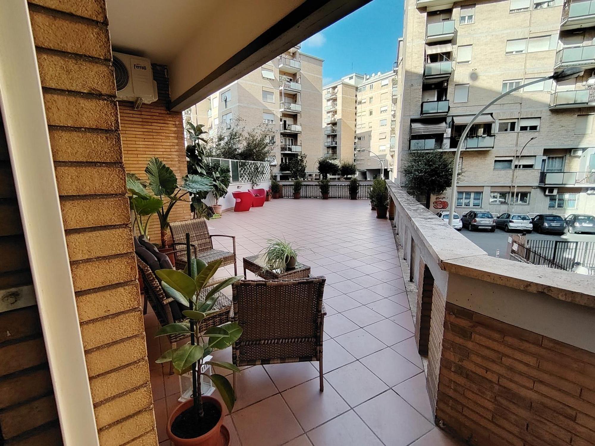 Di'si'vi' Apartment
